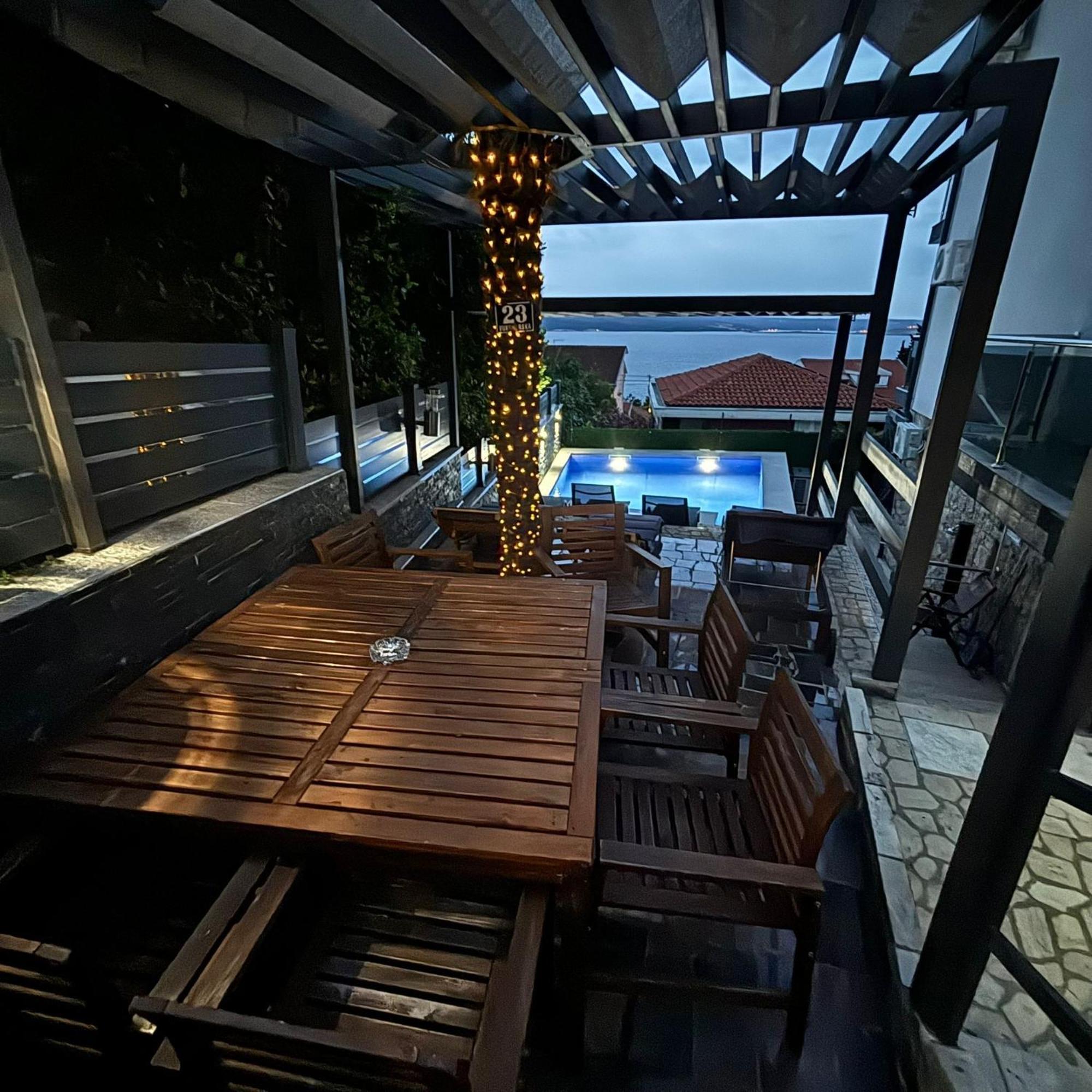 Apartments Blazevic, Heated Pool&Jacuzzi ดรามัลย์ ภายนอก รูปภาพ